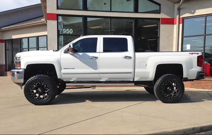 7-8" LIFT KIT - GM SILVERADO / SIERRA 2500HD/3500HD W/ SST3000 SHOCKS 2011-2019